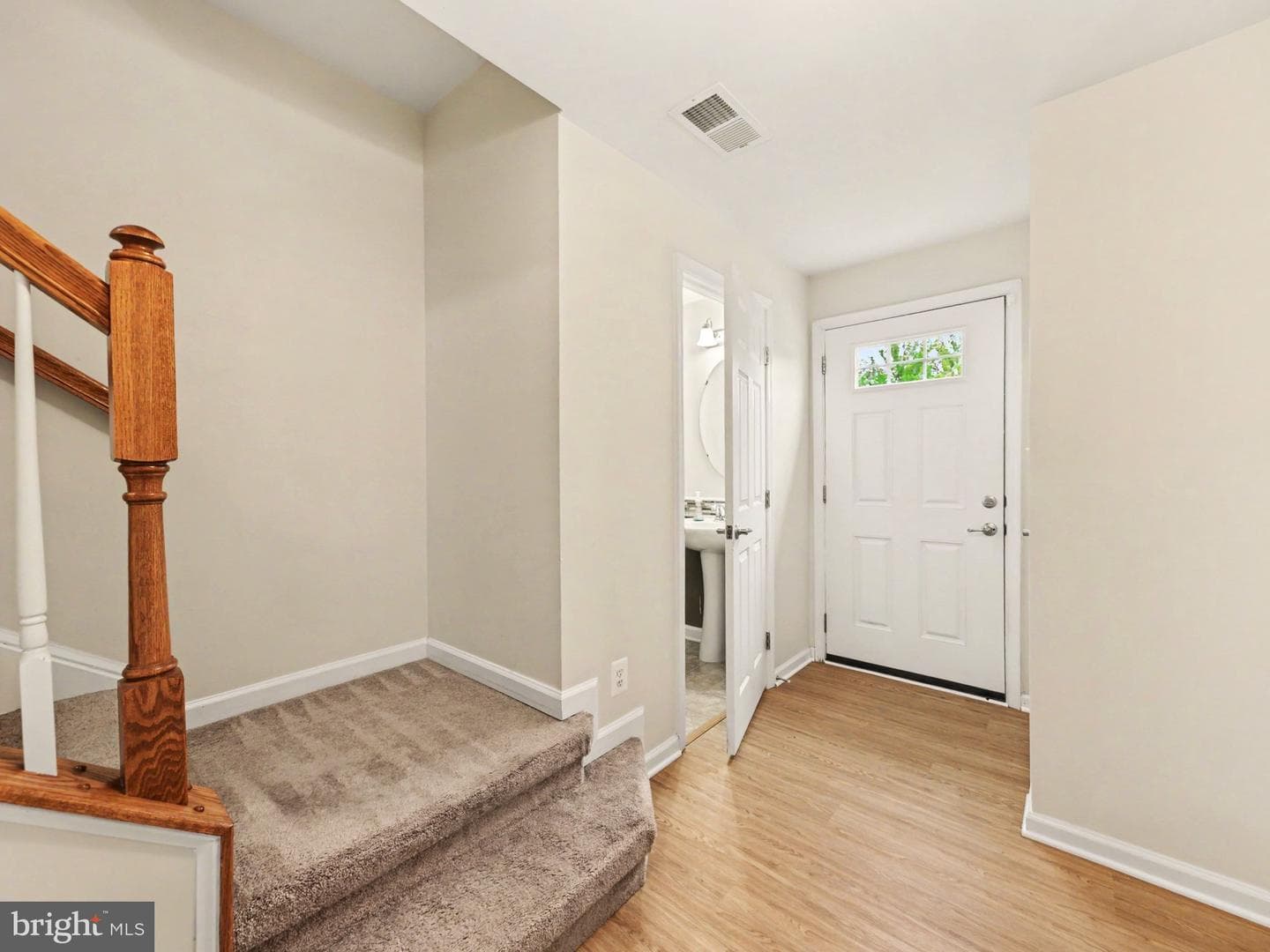 4643 Alliance Way photo 9