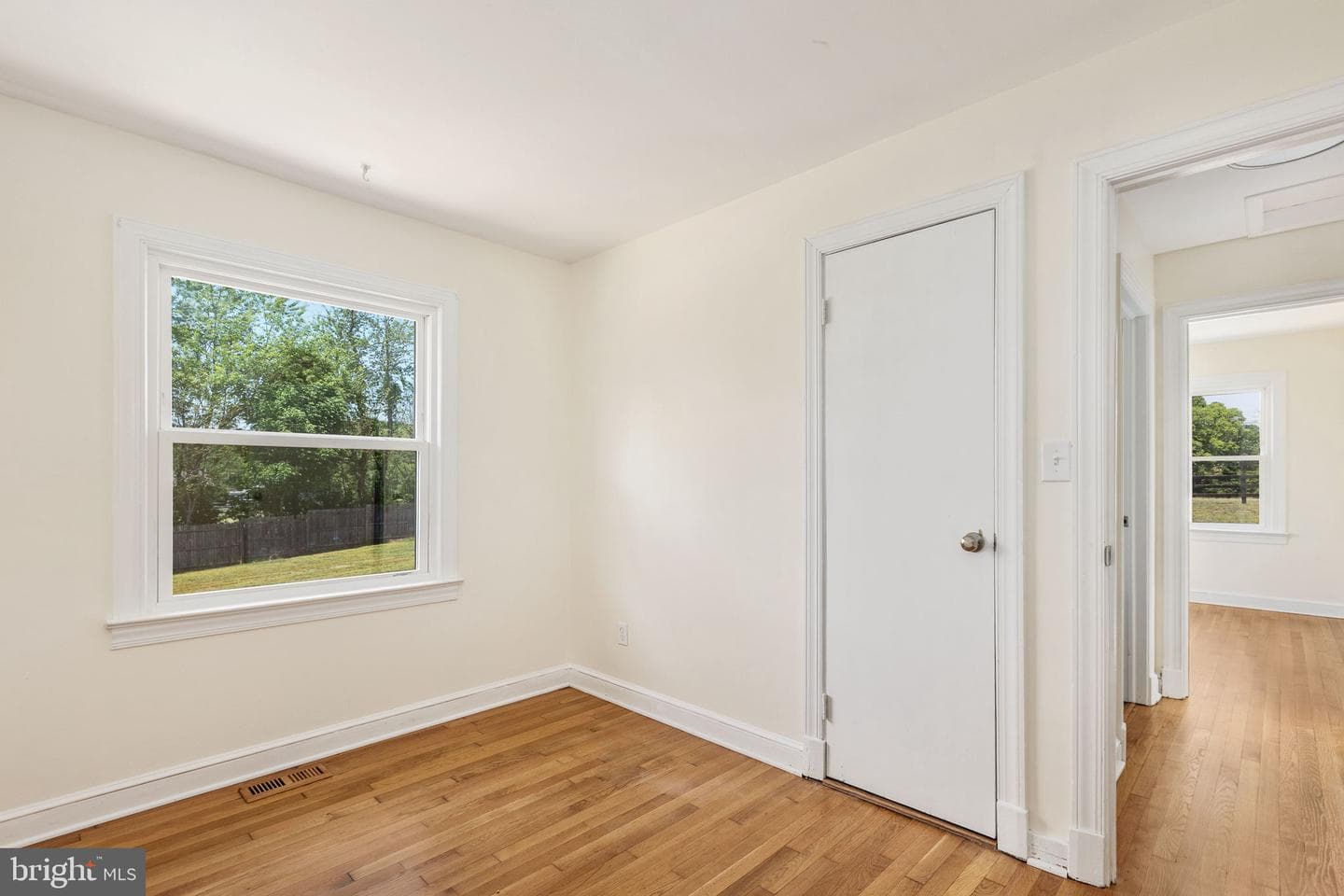 8128 Belmont Road photo 13