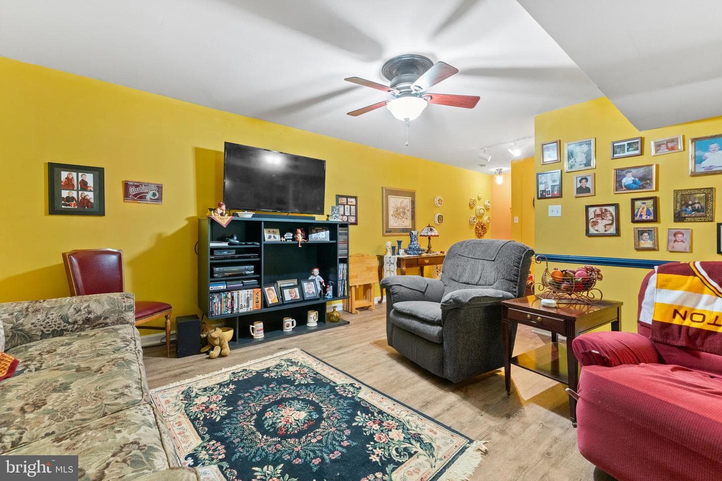 6610 Cardinal Lane photo 40
