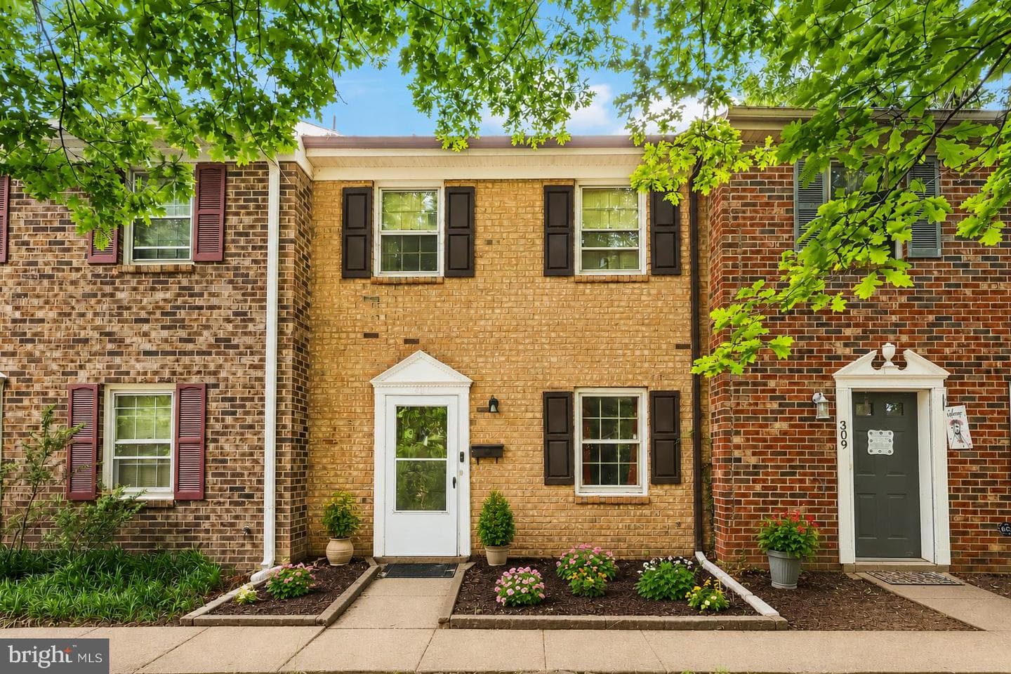 307 Olde Greenwich Drive, Fredericksburg