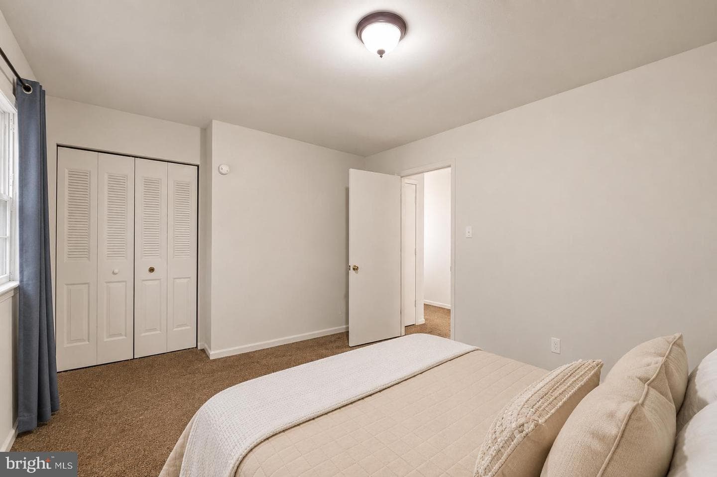 307 Olde Greenwich Drive photo 16