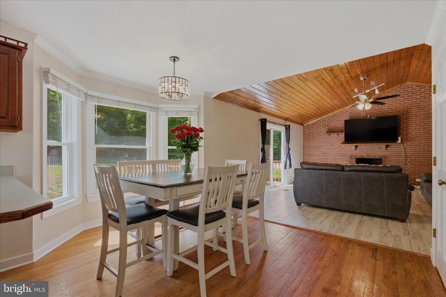 7002 Aspen Lane photo 16