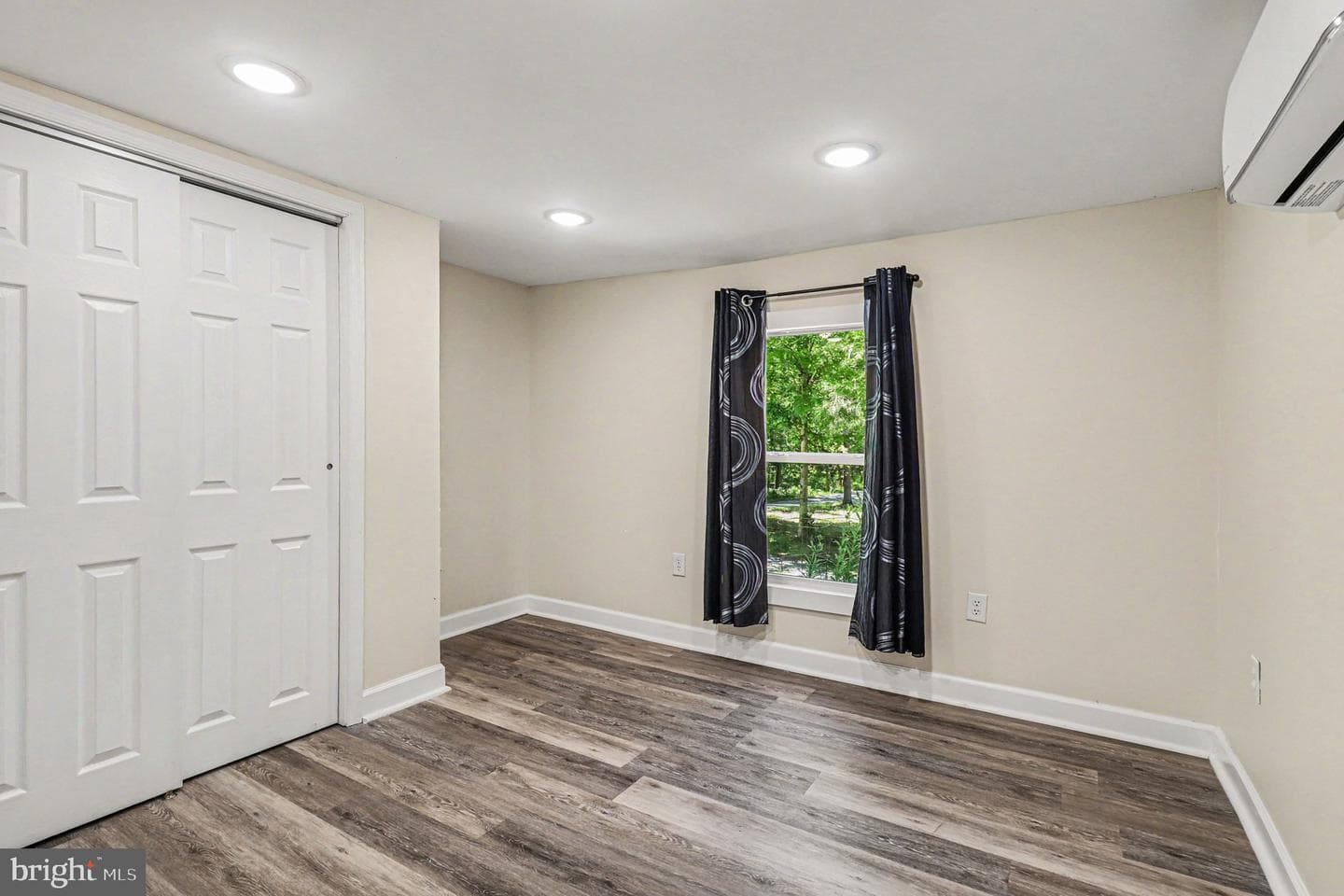 4820 Moser Ln photo 10