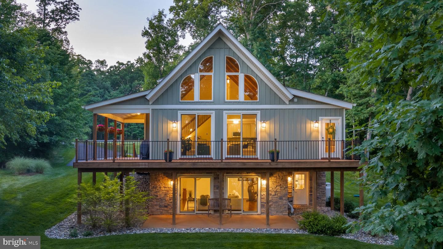 13422 Black Walnut Lane