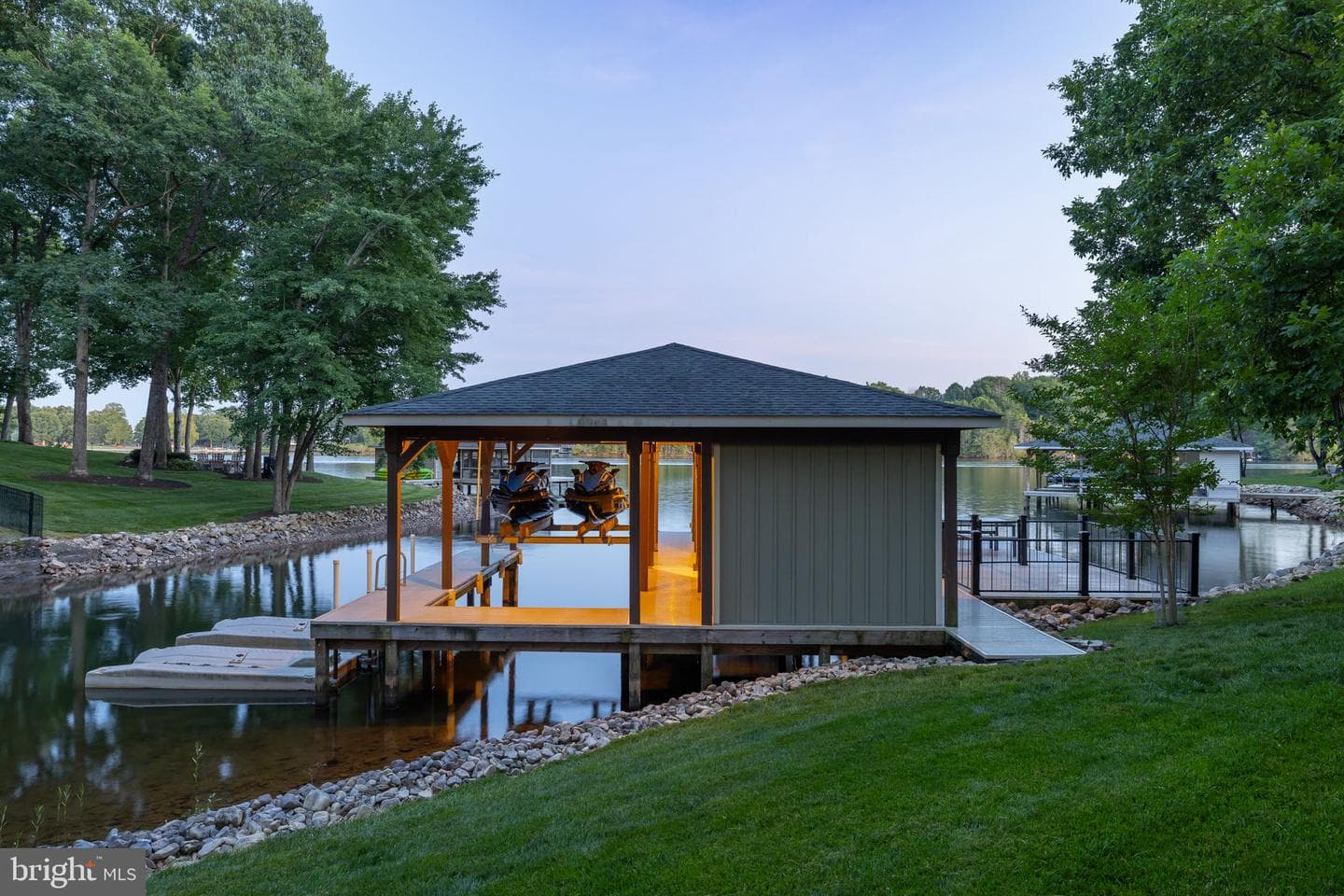 13422 Black Walnut Lane photo 4