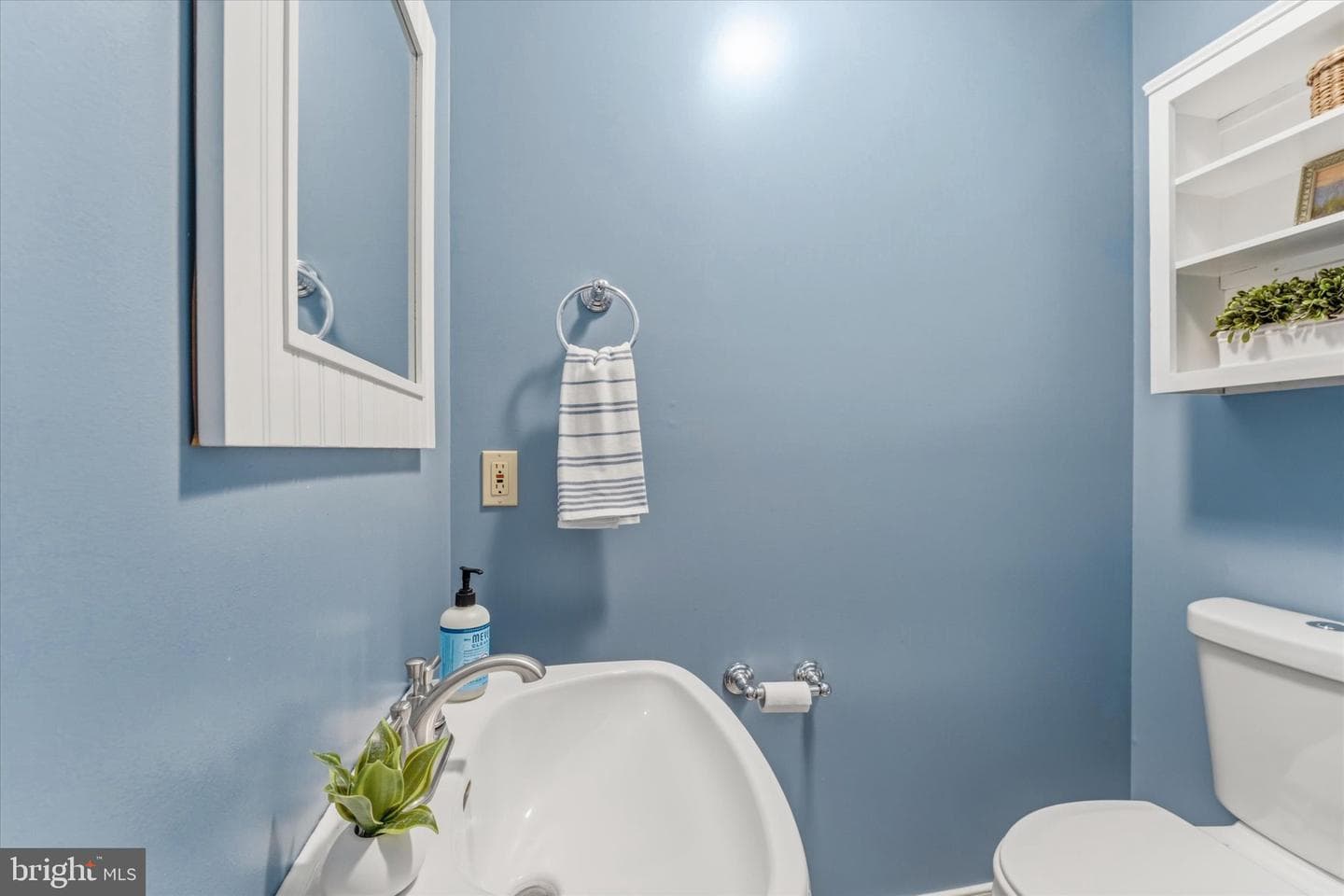 6402 Sugar Maple Court photo 11