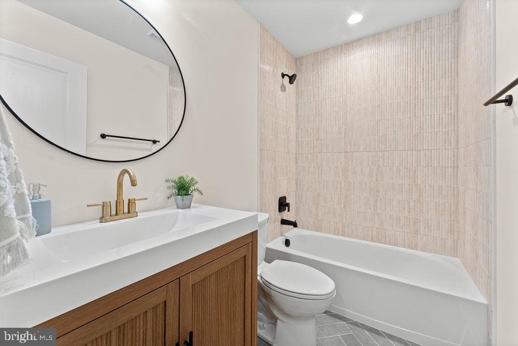 5500 Bazzanella Drive photo 28