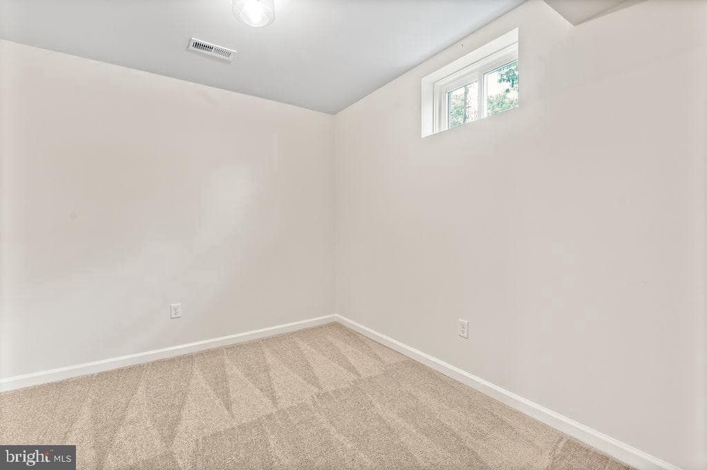 5500 Bazzanella Drive photo 32