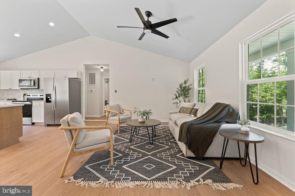 5500 Bazzanella Drive photo 4