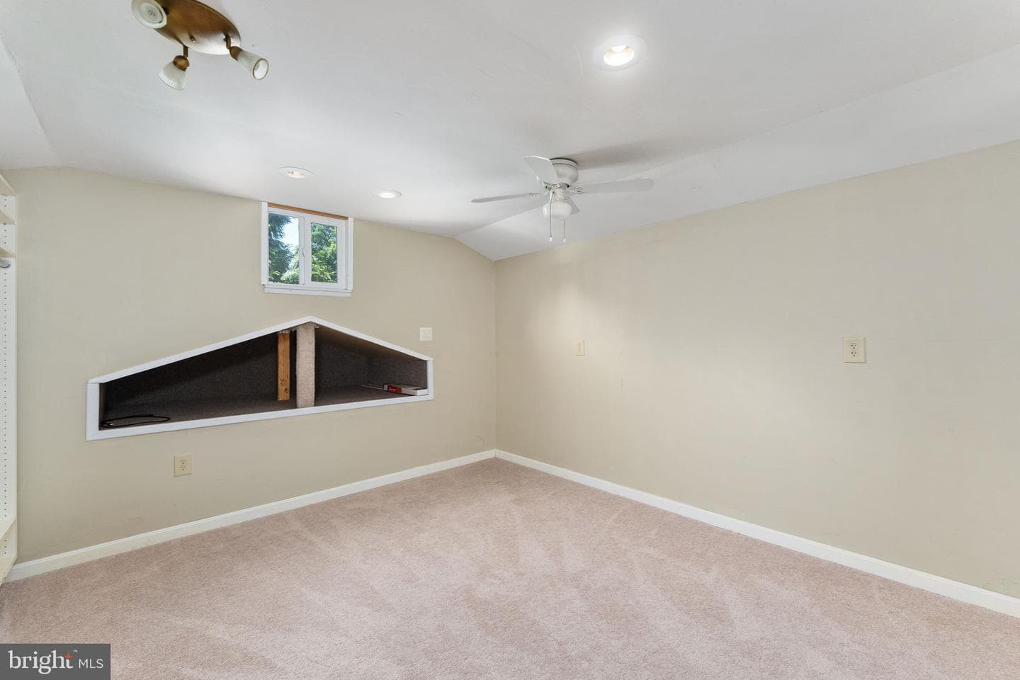 101 Patterson Avenue photo 44