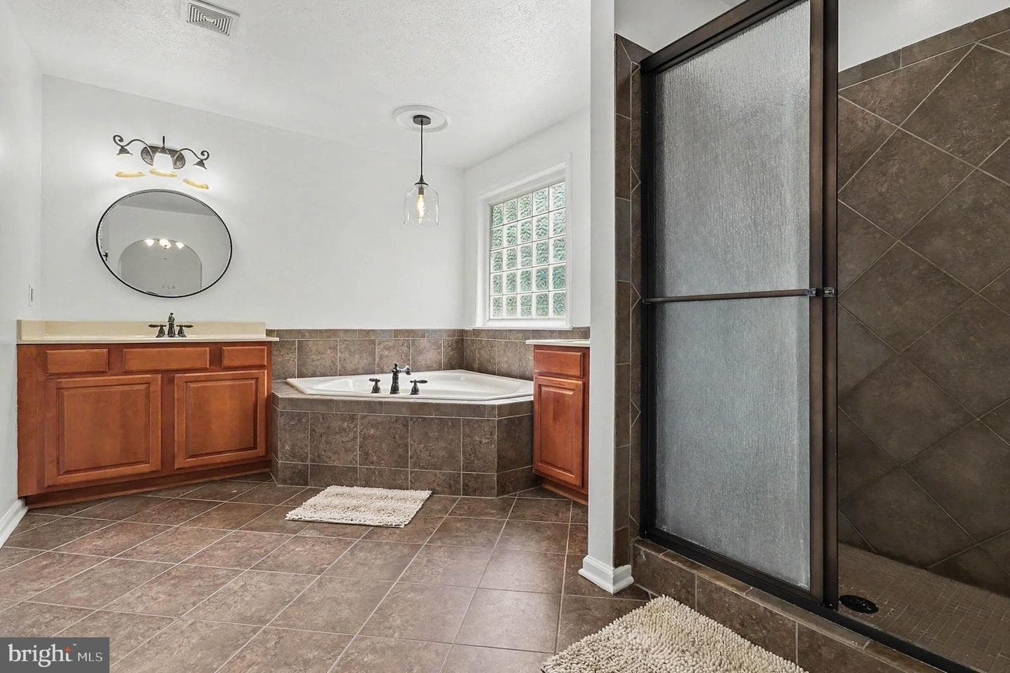 13421 Fox Chase Lane photo 30