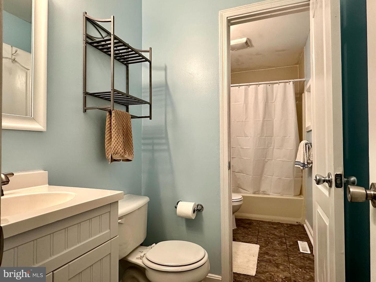 7210 Mackay Court photo 21
