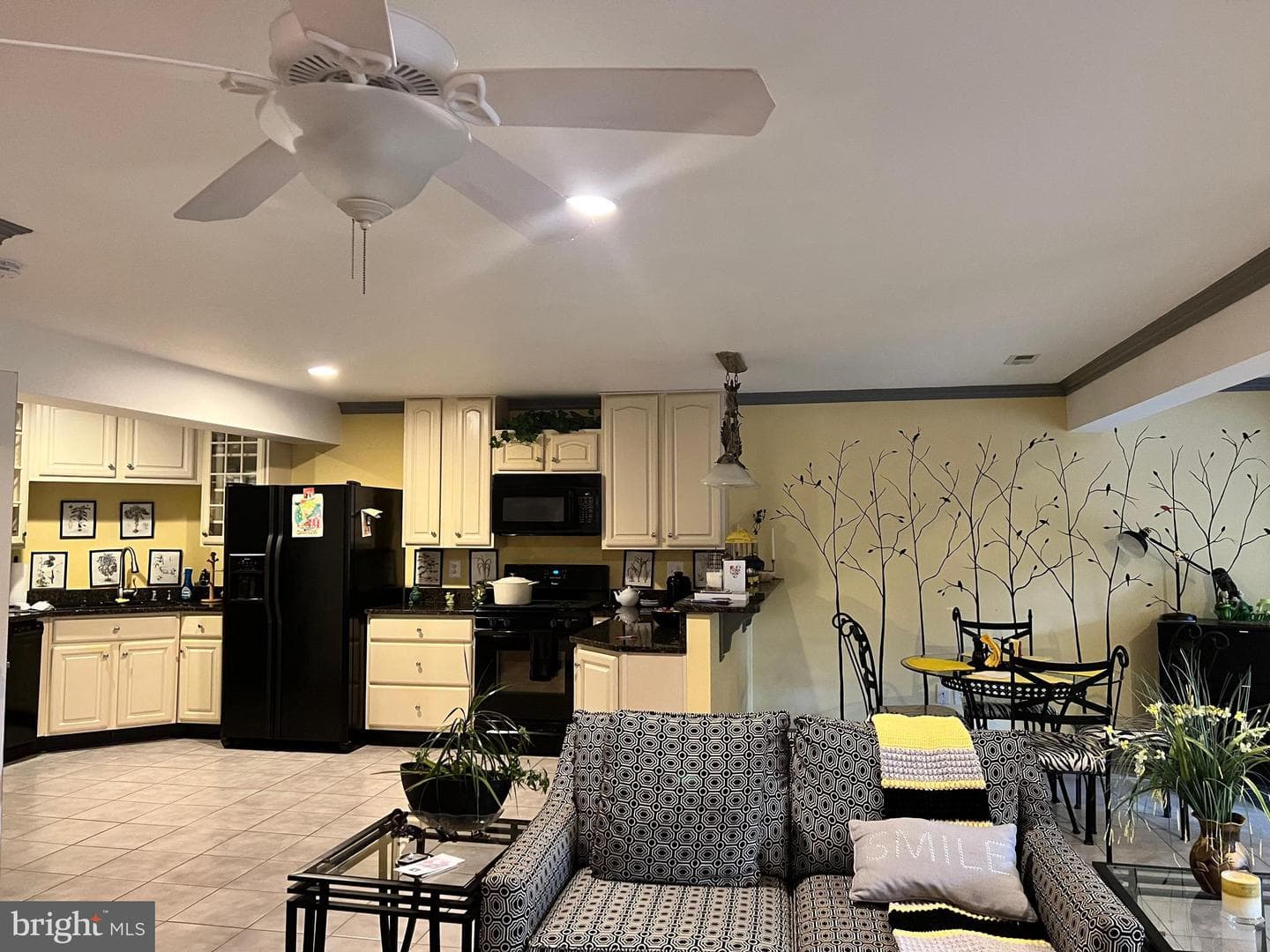 5201 E Philippi Place photo 25