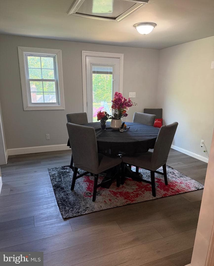 9528 Rapidan Drive photo 3
