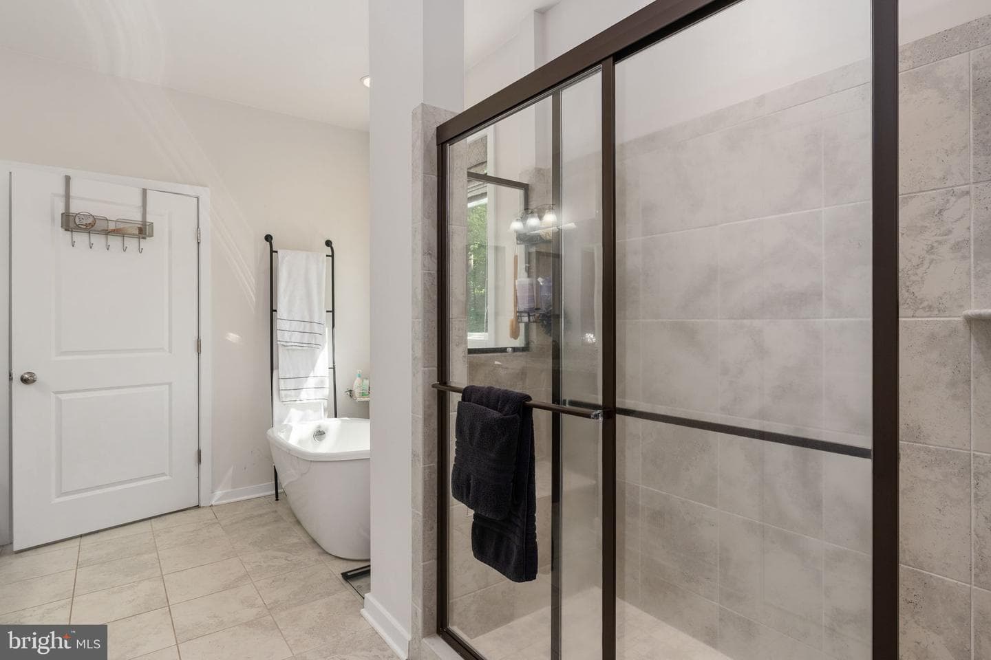8007 Ashford Drive photo 28