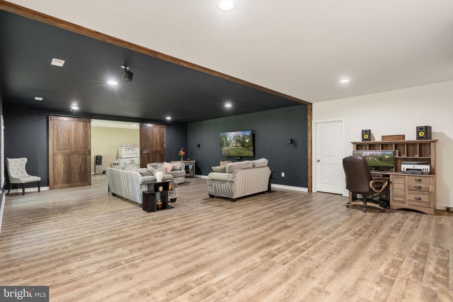 8007 Ashford Drive photo 52