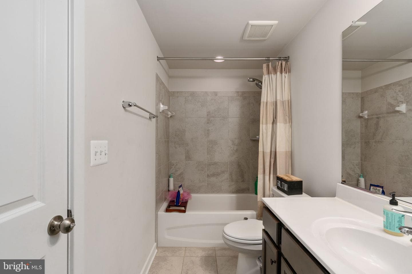 8007 Ashford Drive photo 63