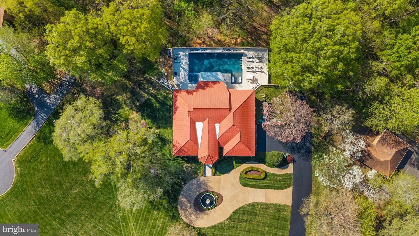 11227 N Club Drive photo 9