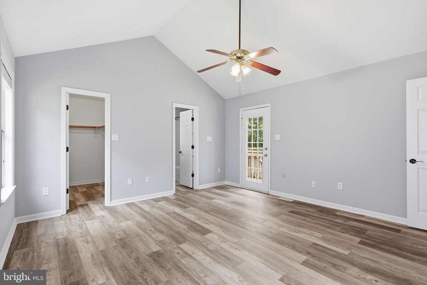 10422 Heather Greens Circle photo 23