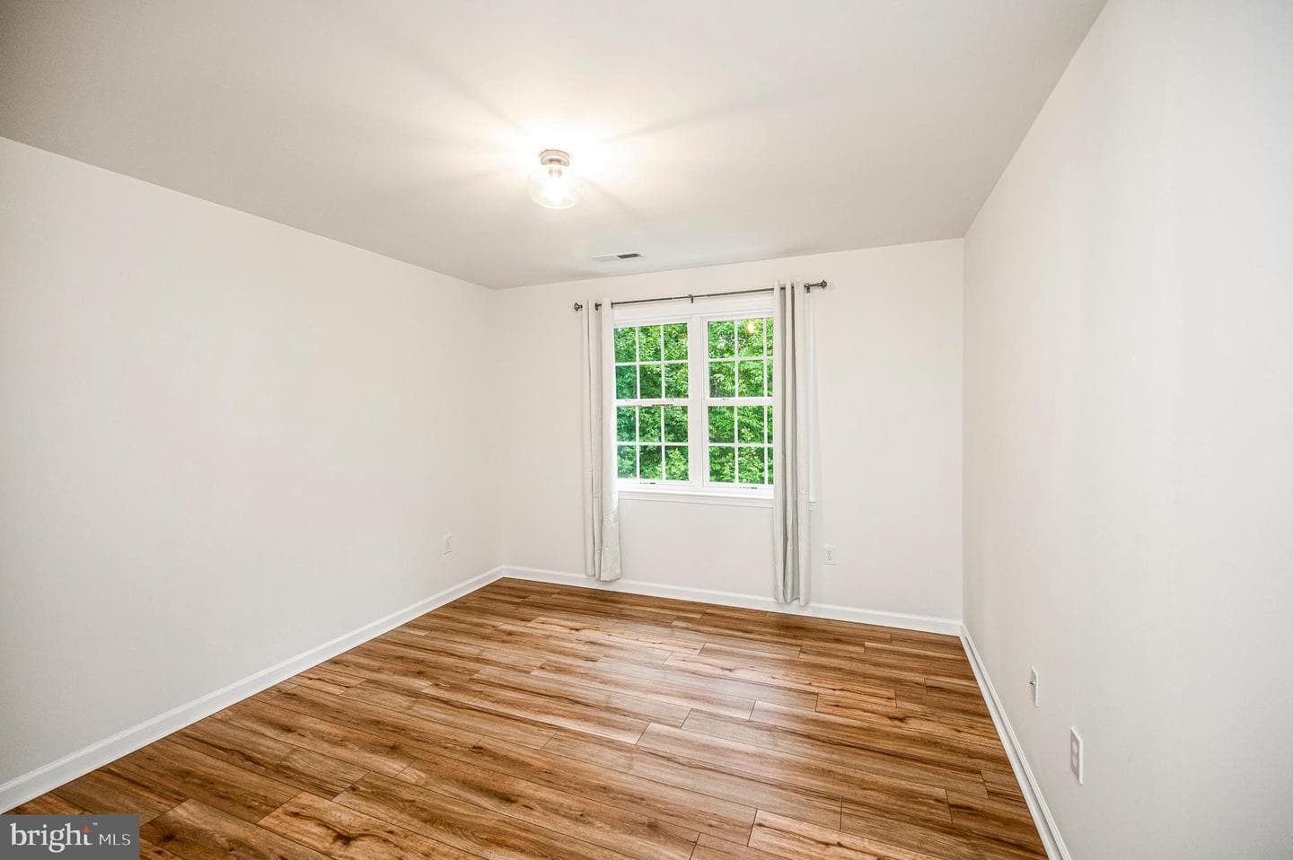 9007 Mcalister Court photo 35