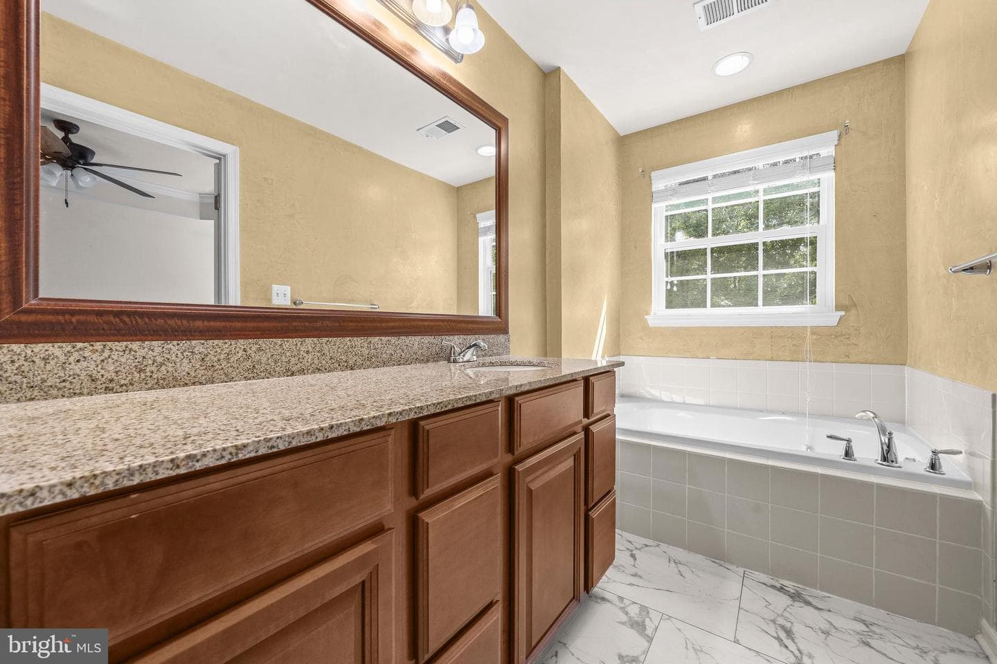 4610 Alliance Way photo 20