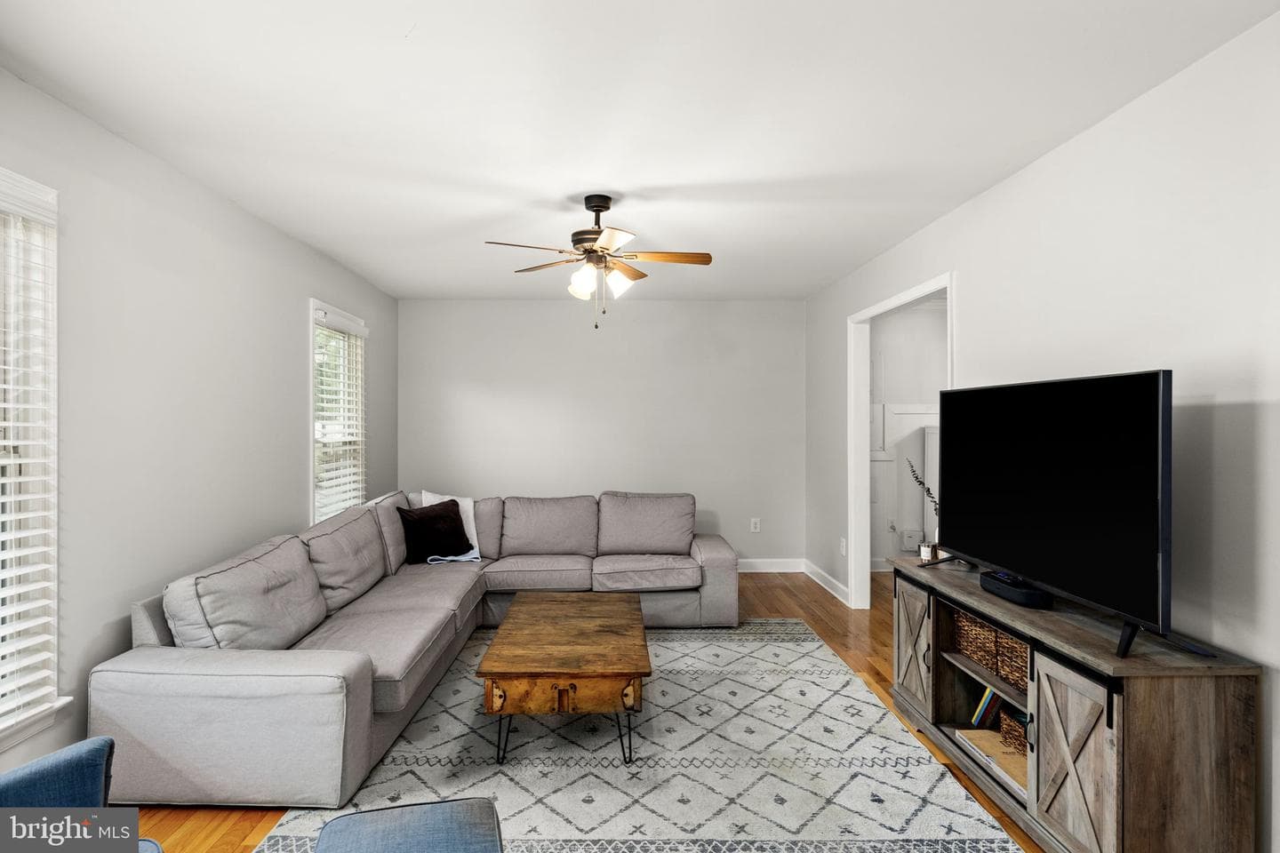 706 Pleasants Drive photo 13