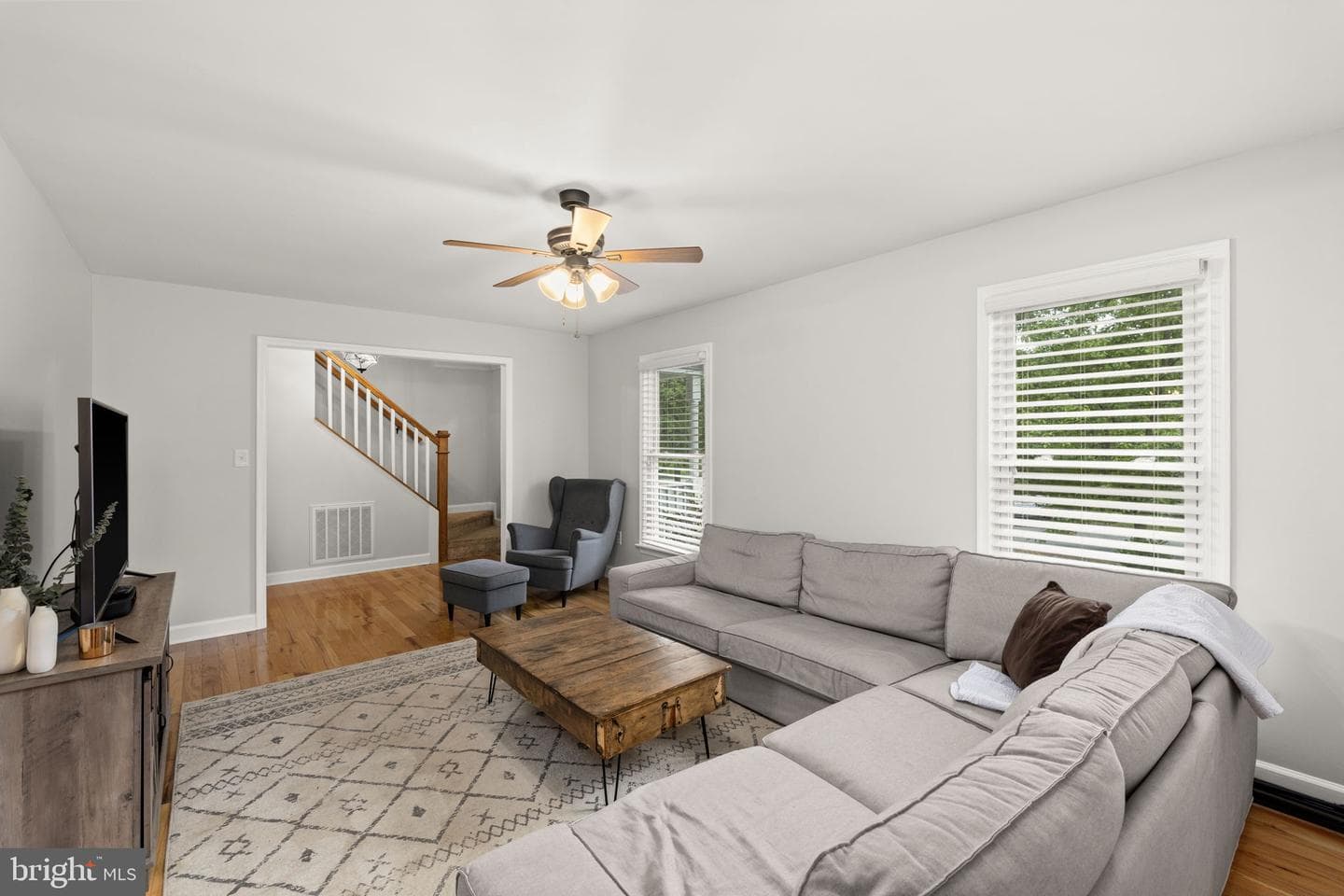 706 Pleasants Drive photo 14