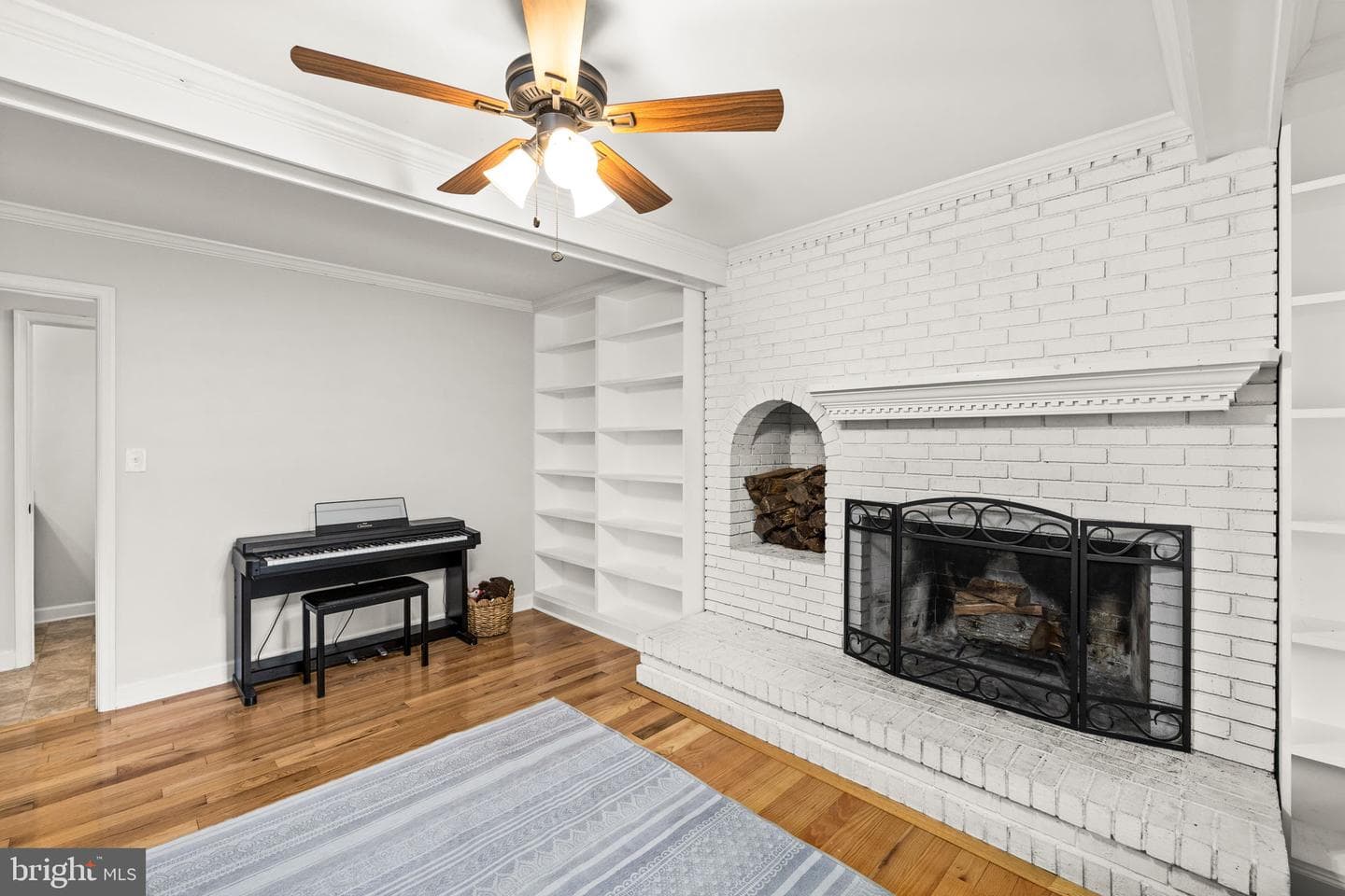 706 Pleasants Drive photo 17