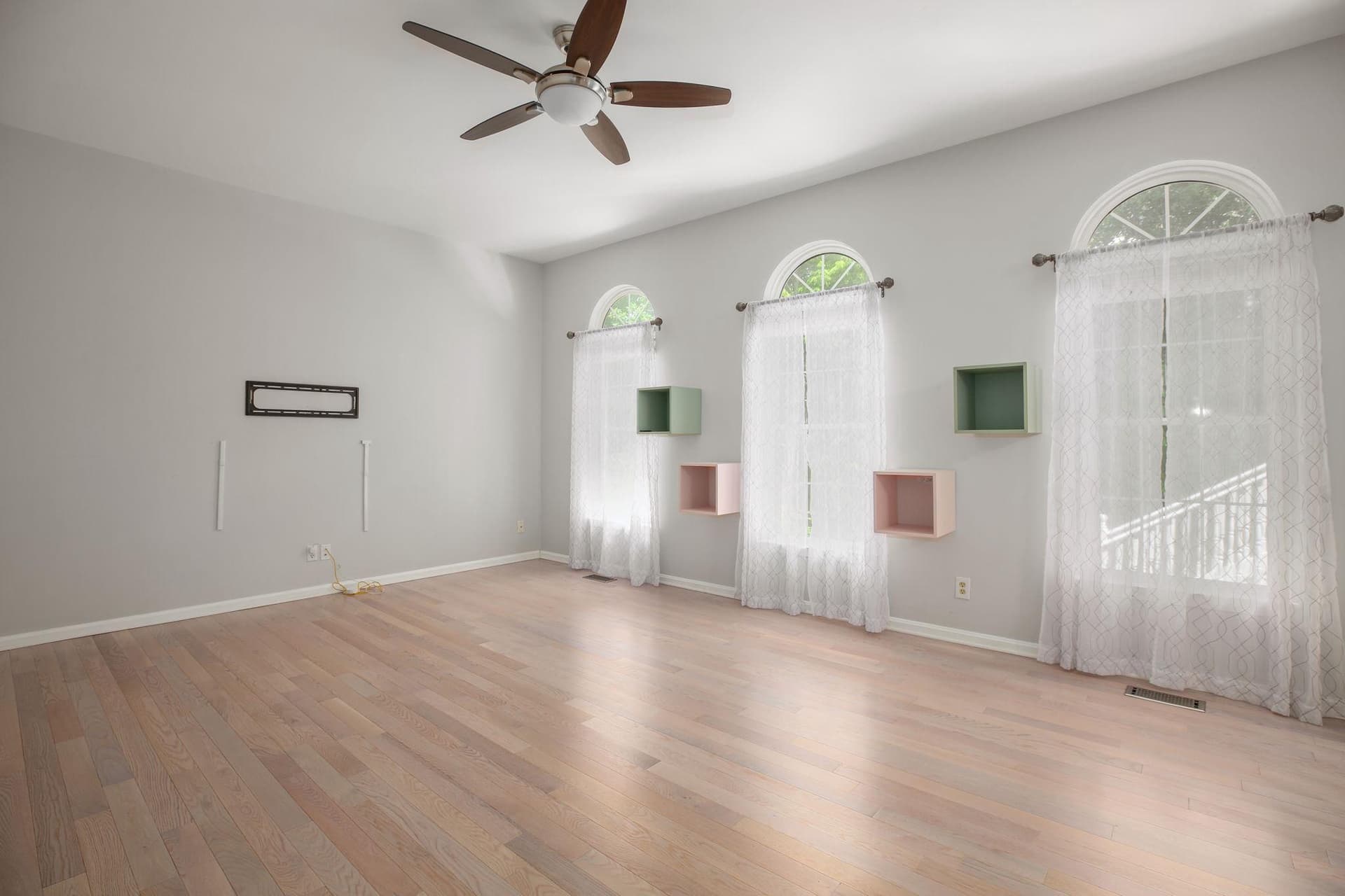 10205 N Hampton Lane photo 16