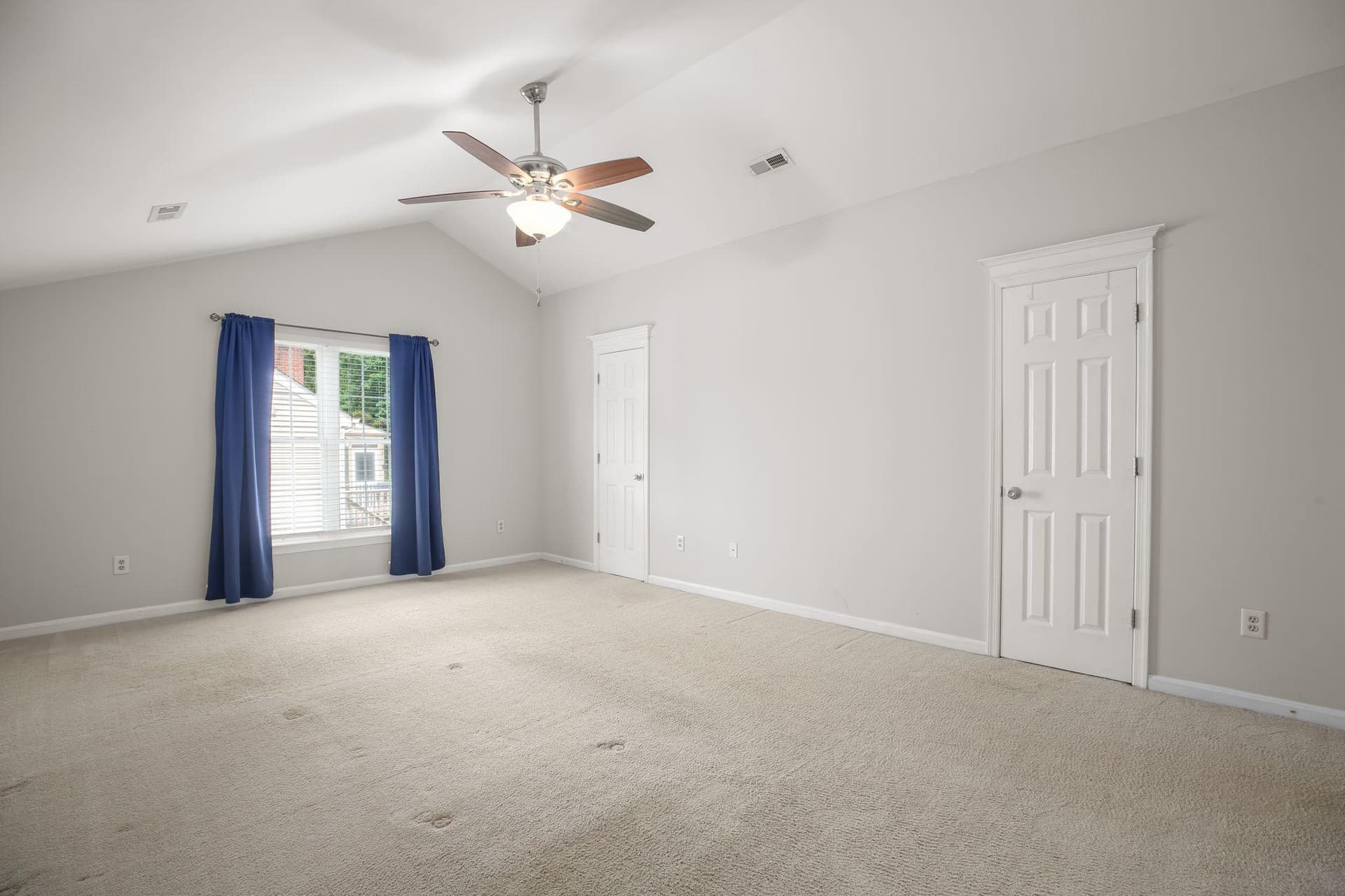 10205 N Hampton Lane photo 23