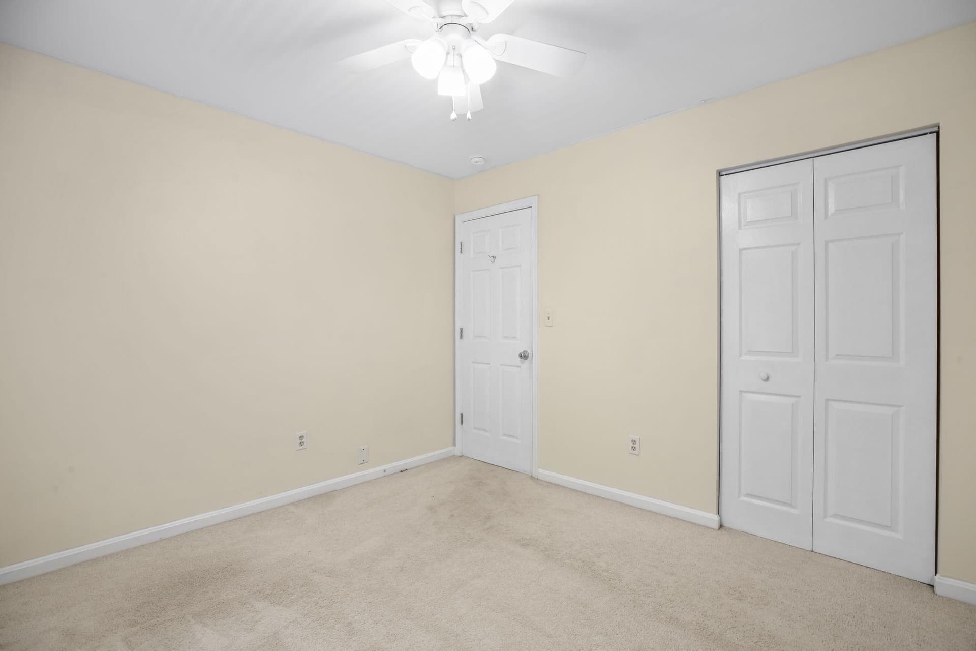 10205 N Hampton Lane photo 32