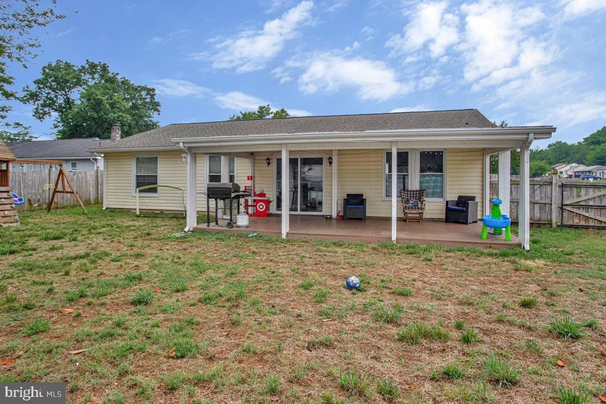 408 S Brooks Drive photo 22