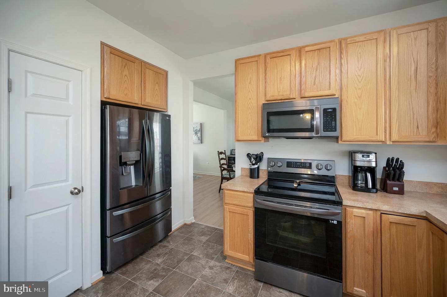9202 Maple Valley Dr photo 13