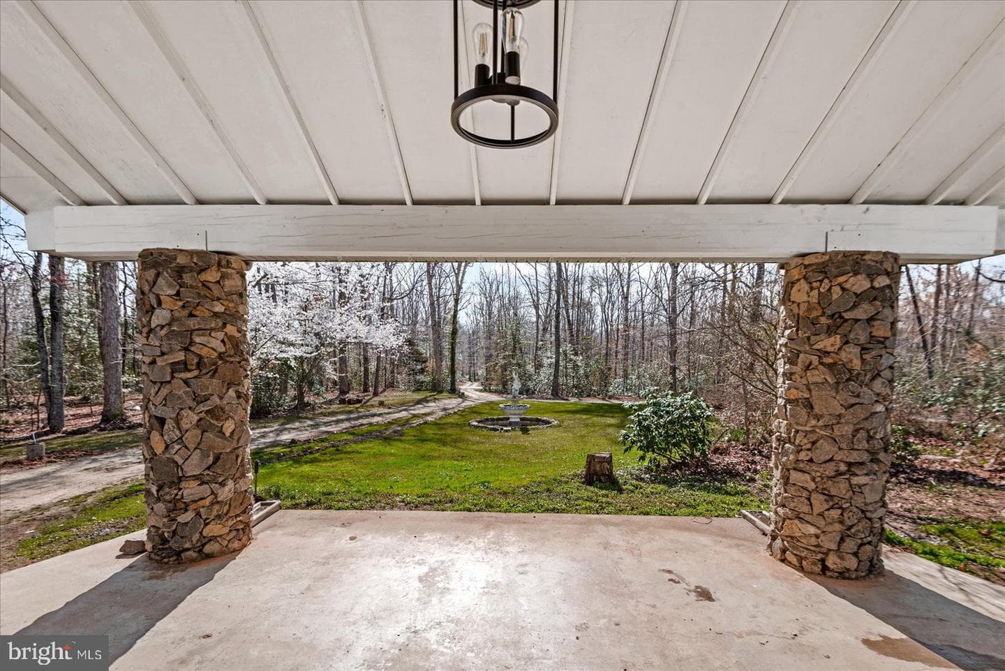 7621 River Road photo 14