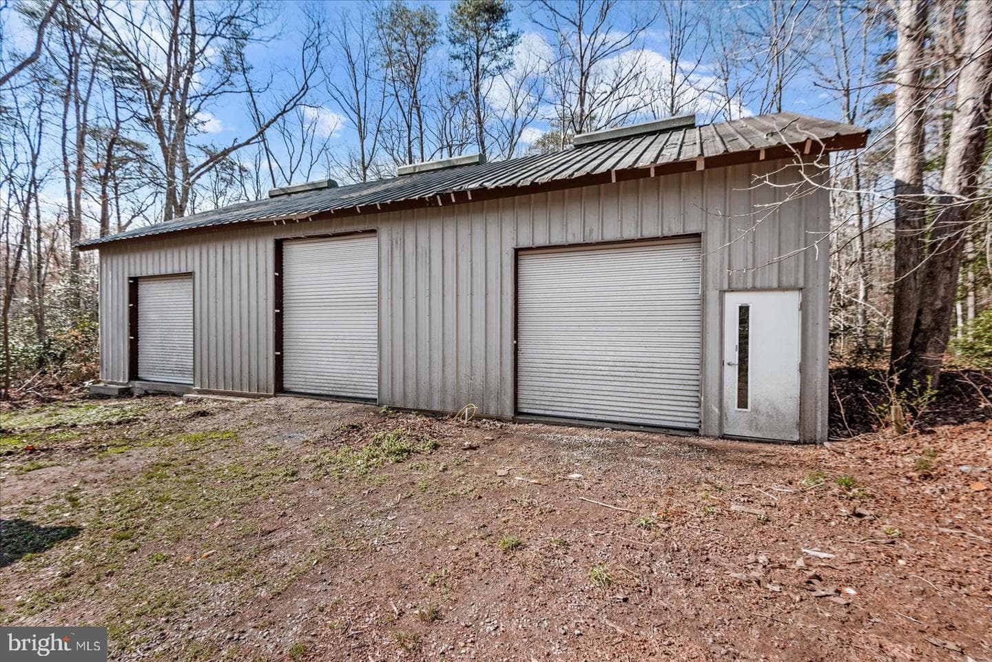 7621 River Road photo 16