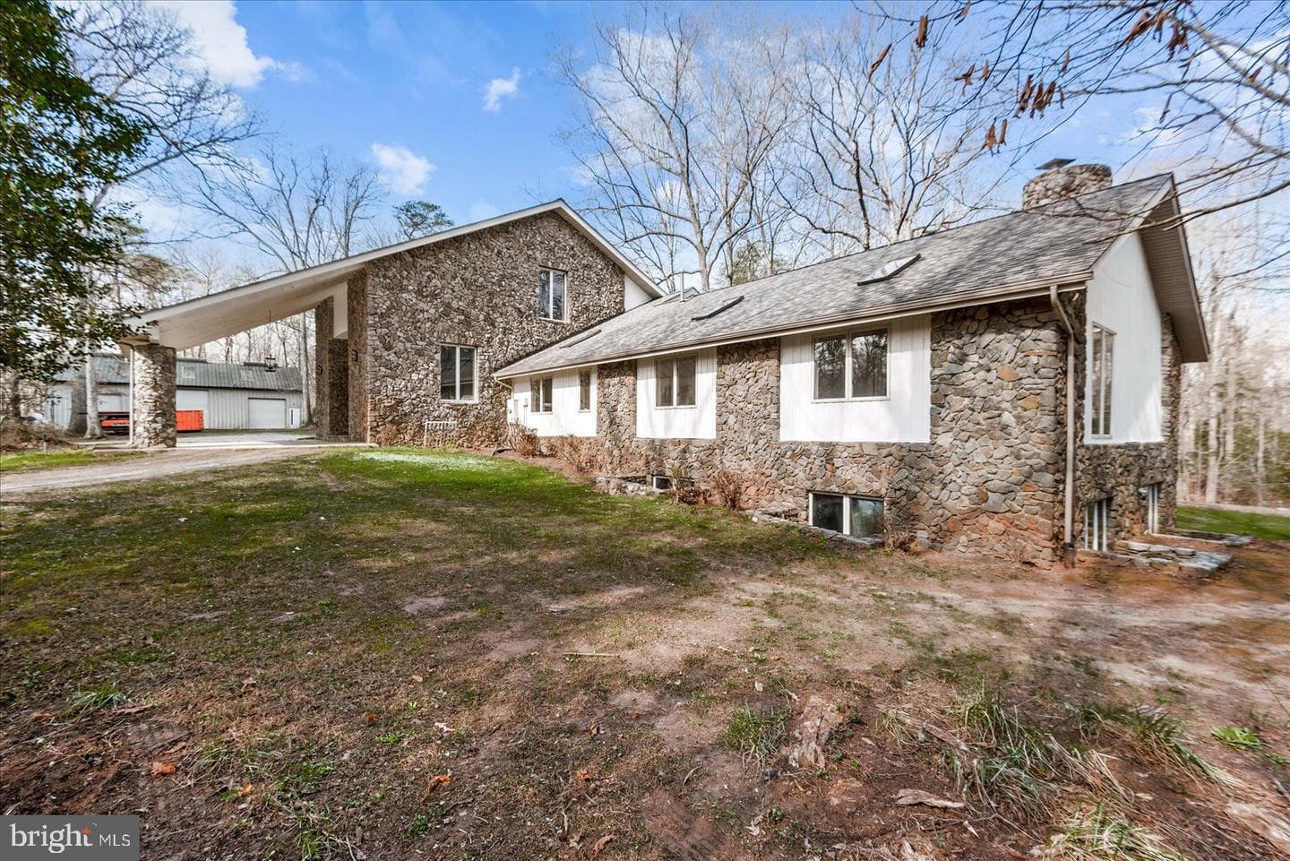 7621 River Road photo 17