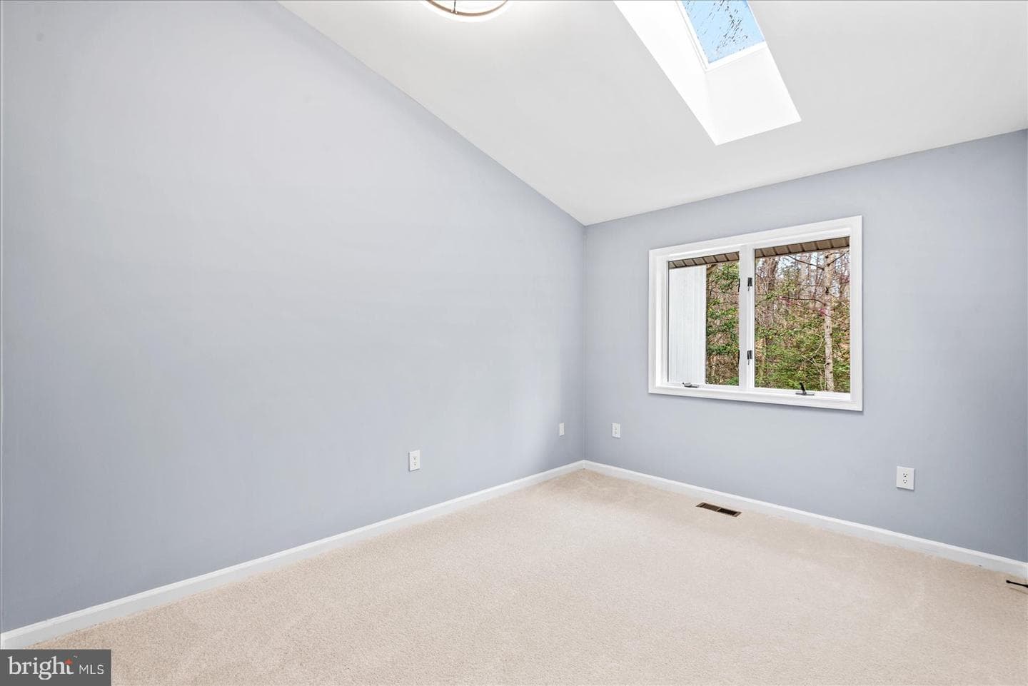 7621 River Road photo 43