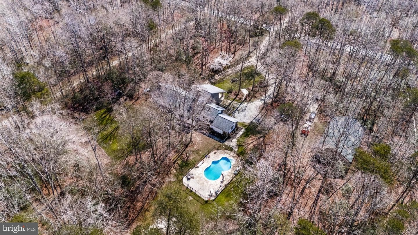 7621 River Road photo 80