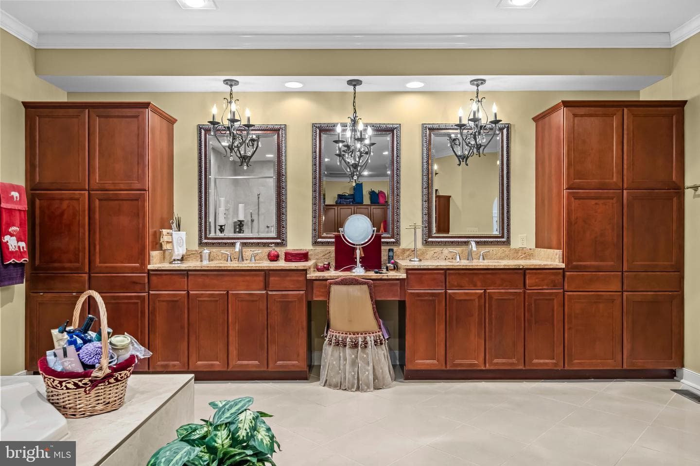 32 Carriage Hill Lane photo 14