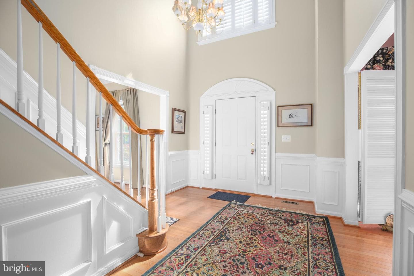 9914 Ashmeade Court photo 4