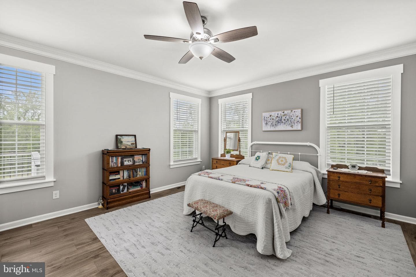 1821 Legacy Ln photo 29