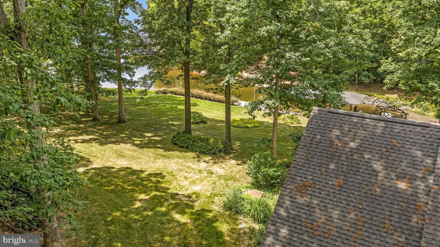 11105 Waddell Road photo 77