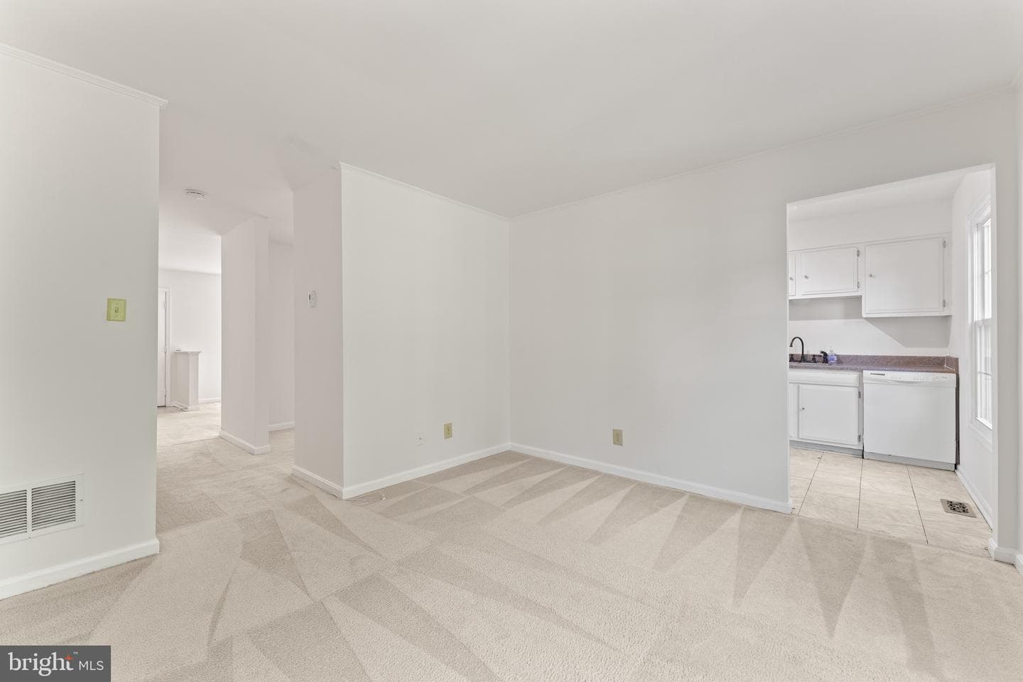 4503 Garfield Court photo 10