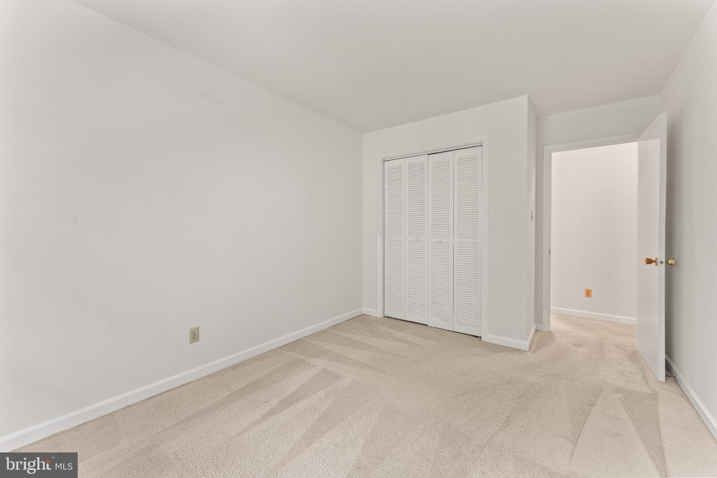4503 Garfield Court photo 16