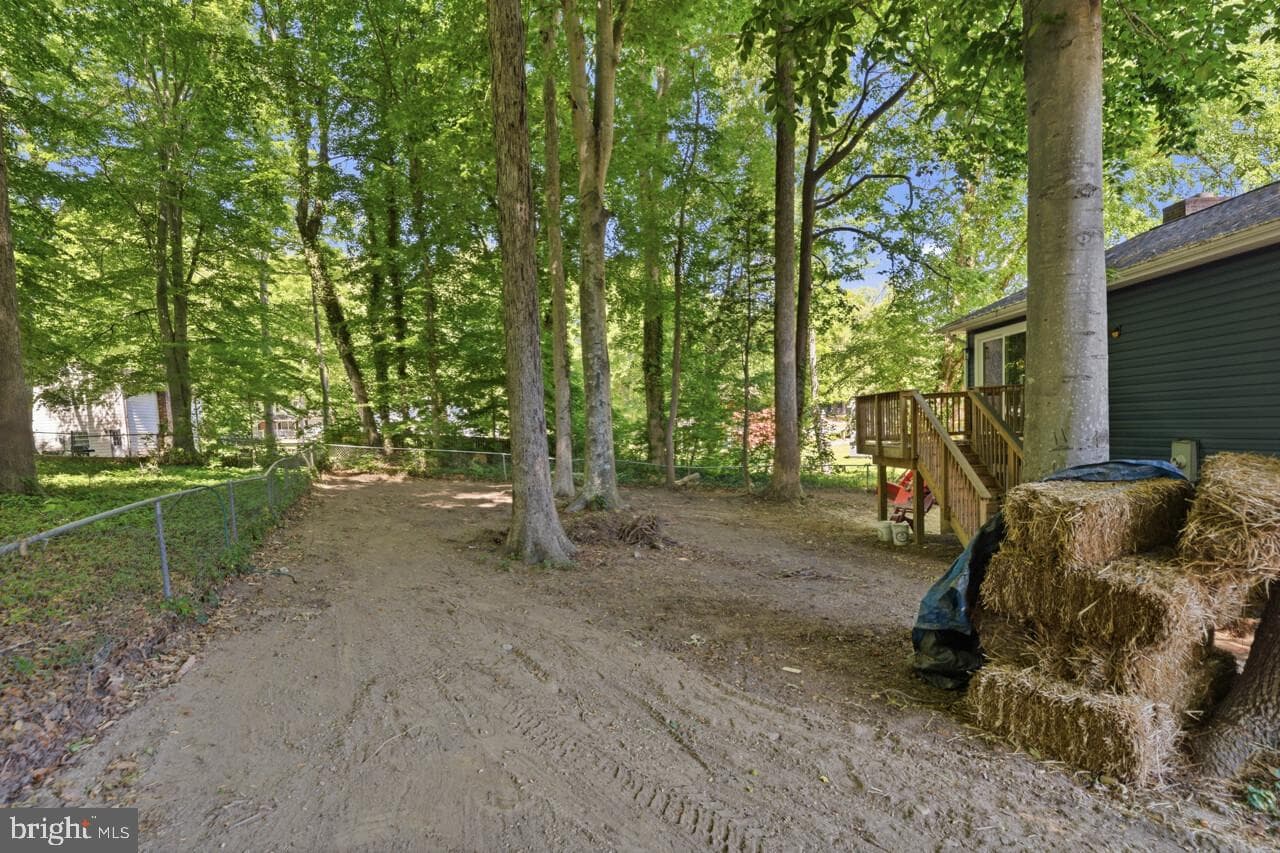 10902 Meadowlark Lane photo 10
