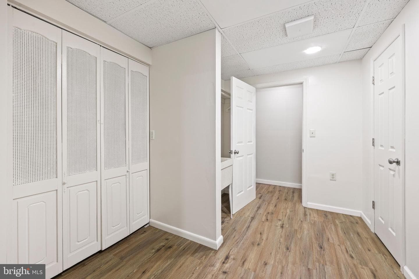 10205 Helena Terrace photo 33