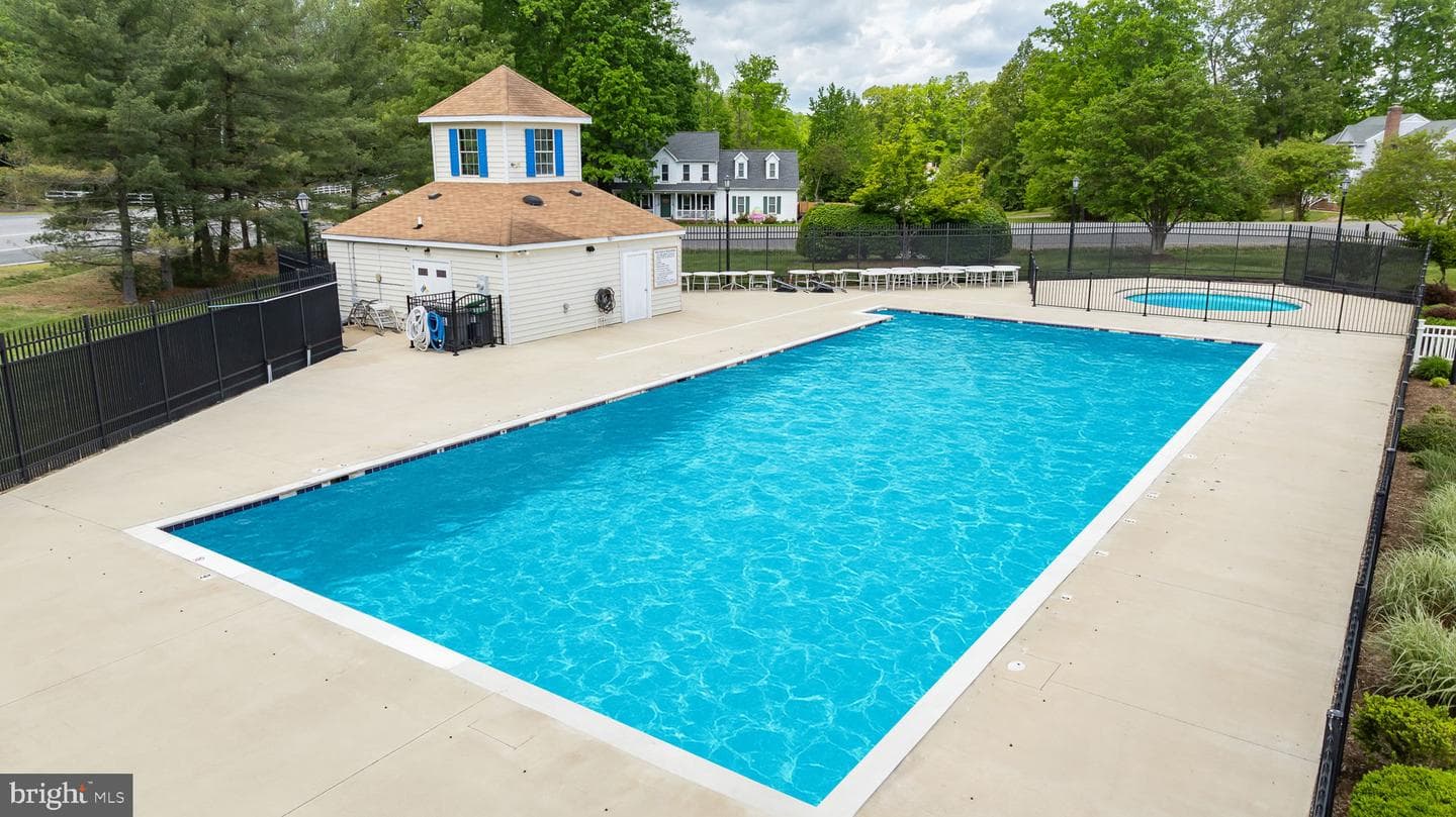 10708 Big Oaks Court photo 44