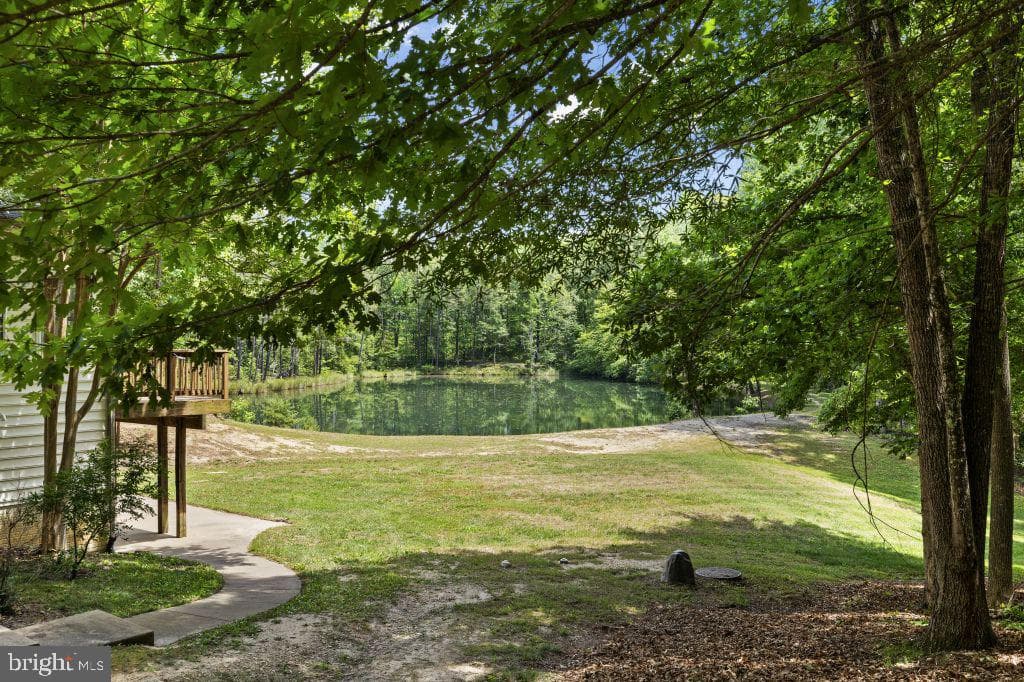 7601 Tributary Court photo 5
