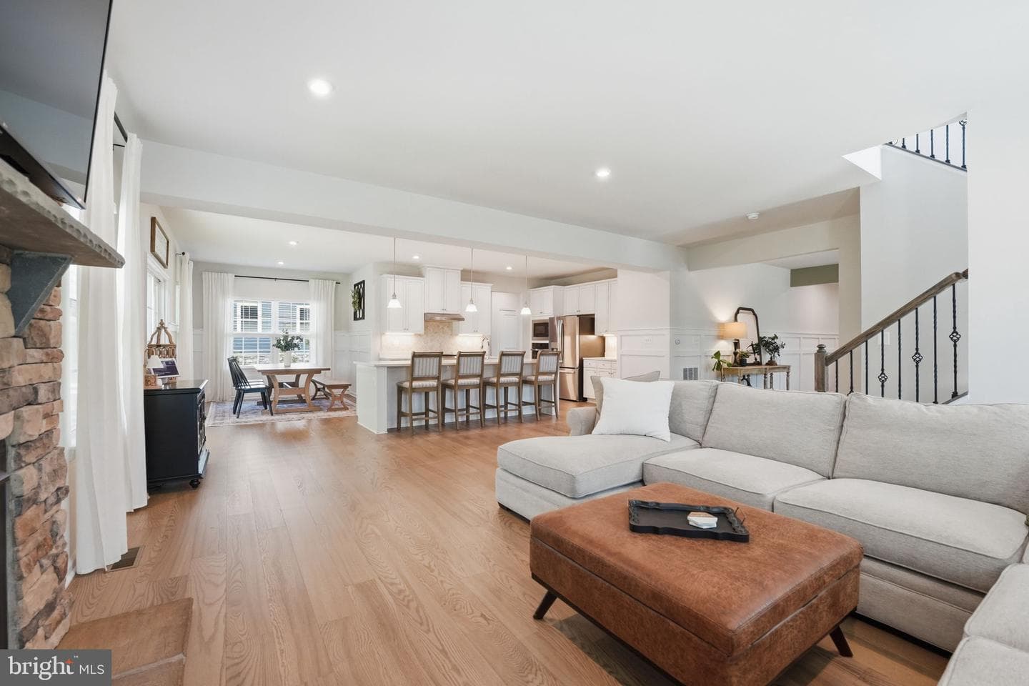 11312 Oakville Lane photo 11