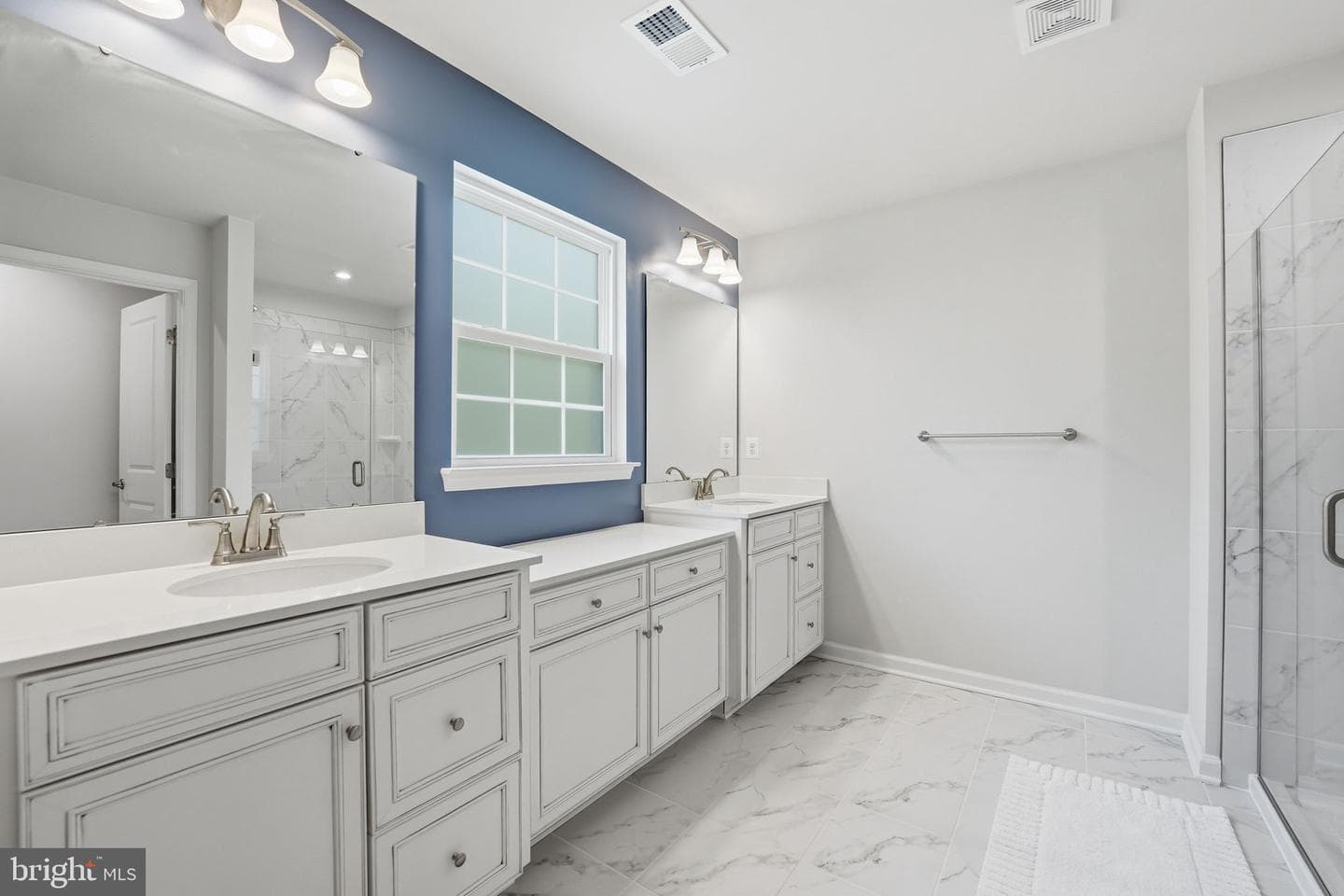 11312 Oakville Lane photo 32